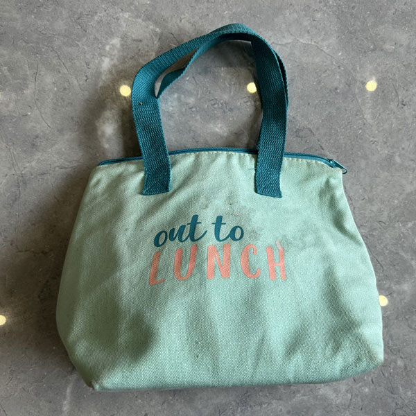 Quid facit pannum handbags in disputationi et sustineri arbitrium?